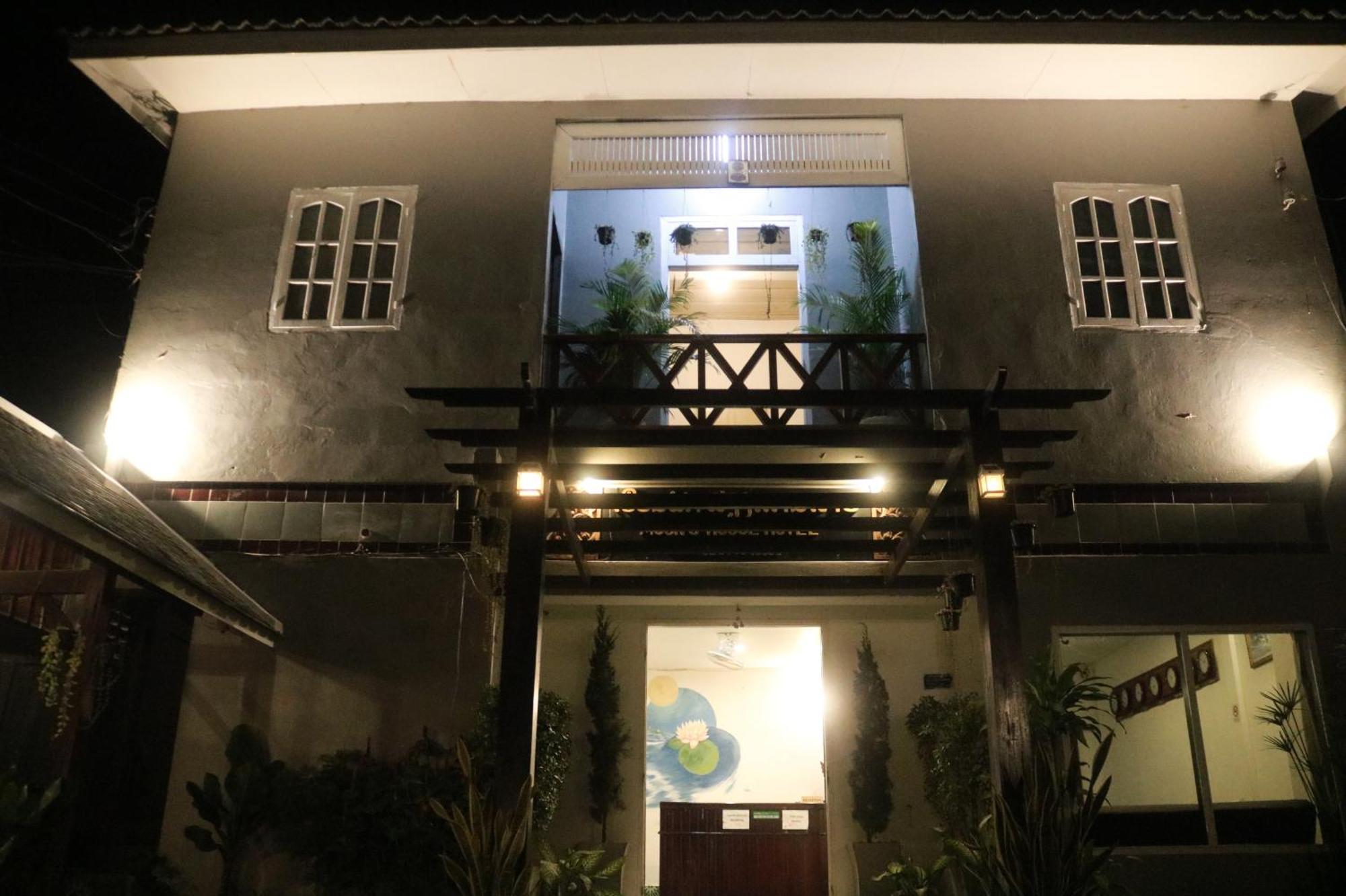 Moon'S House Luangprabang酒店 外观 照片